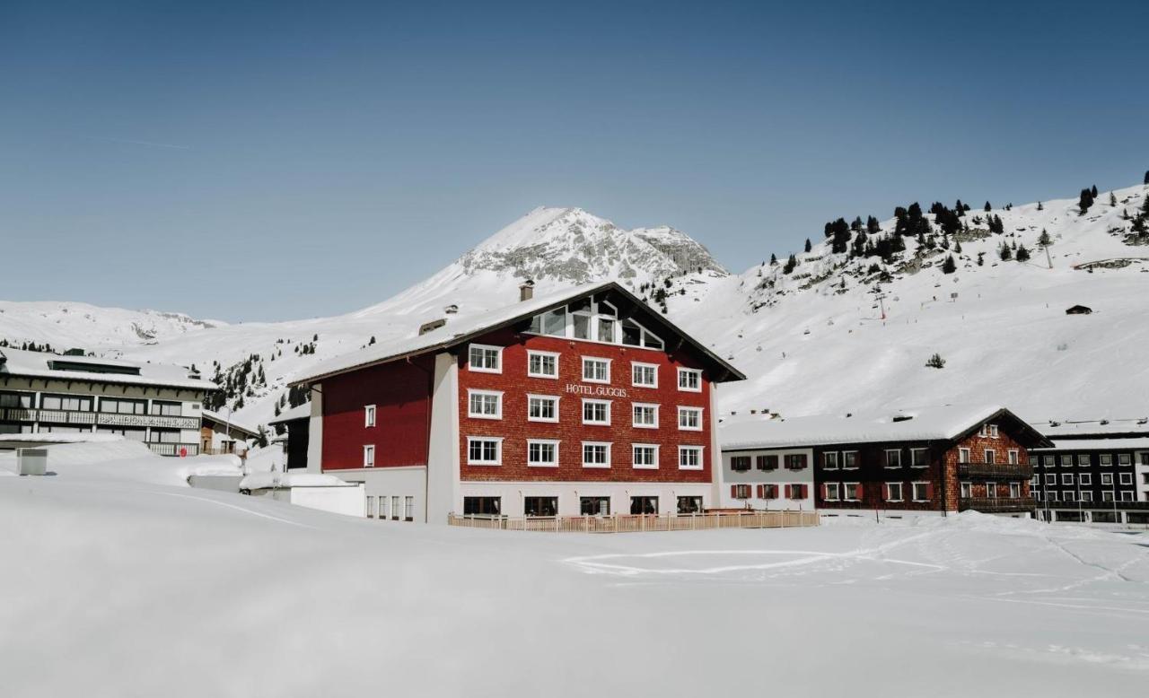 Bed&Breakfast Hotel Guggis Zürs Esterno foto